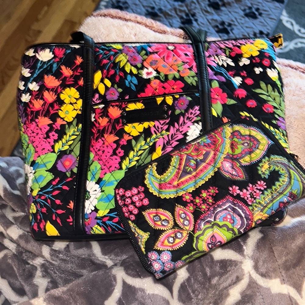 Vera Bradley ‘traveler bag’ & wallet
